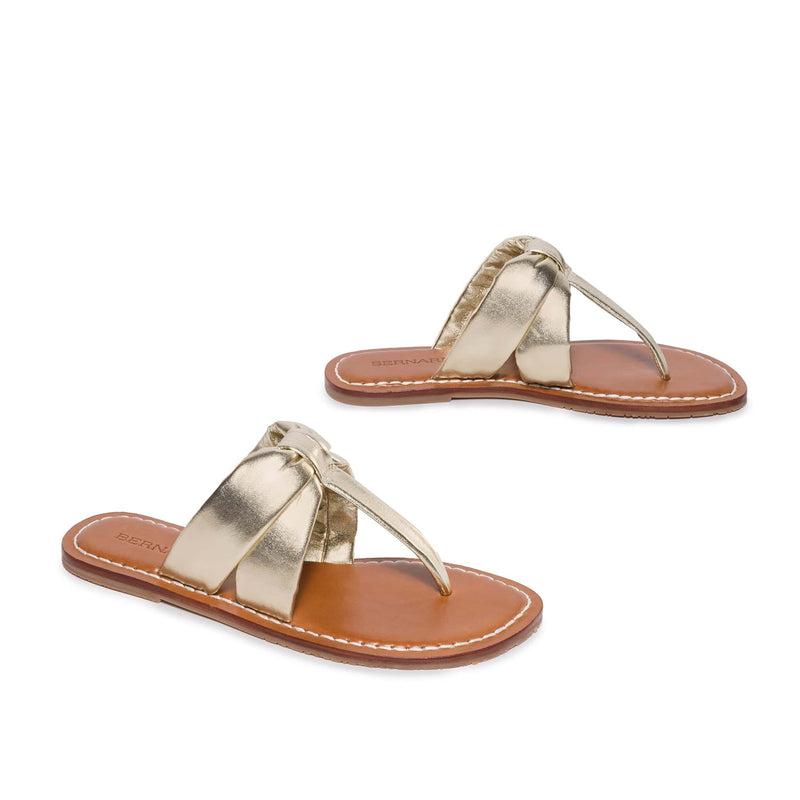 Bernardo Margaret Thong Slidesandaler Dame Guld | FRY113BS